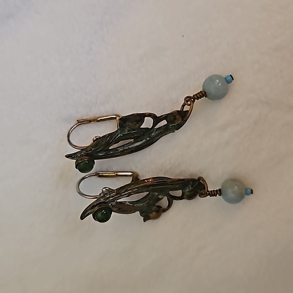 Vintage Estate Funky Art Noveau Patina Jade Beaded Leverback Hook Earrings - Picture 3 of 6